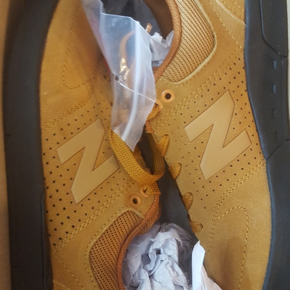 Brand new beautiful brown leather new balance